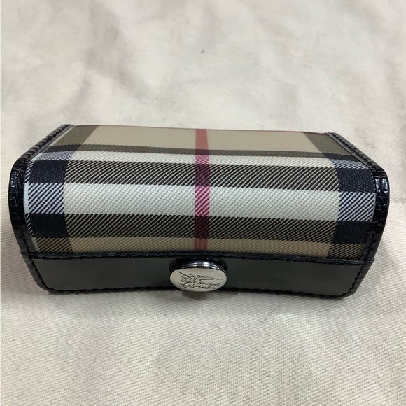 Burberry Key/Card Holder - Picture 3 of 9